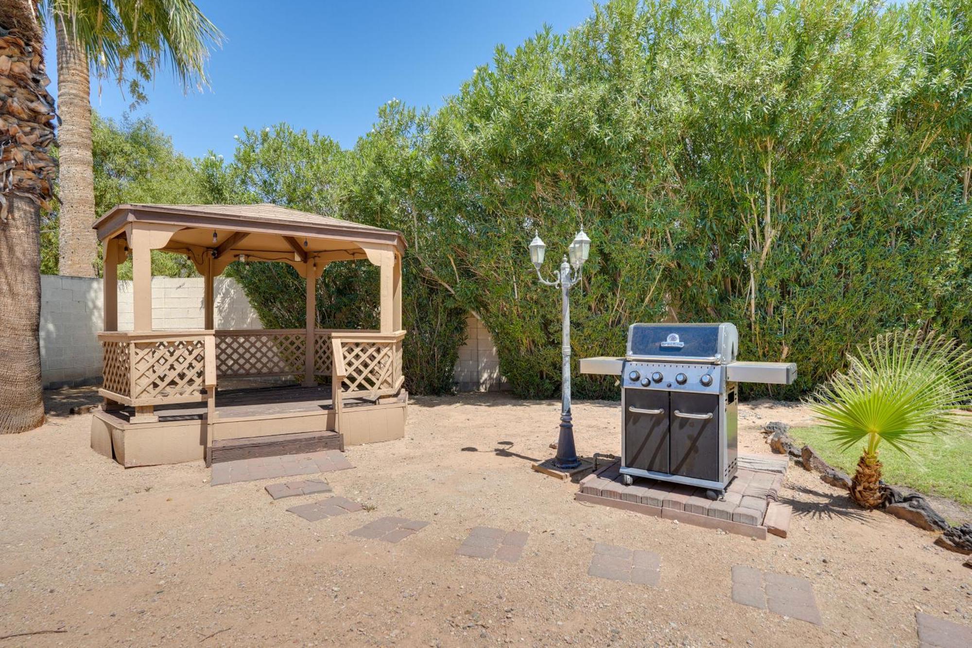 Phoenix Home With Pool About 10 Mi To Camelback Mtn Екстер'єр фото